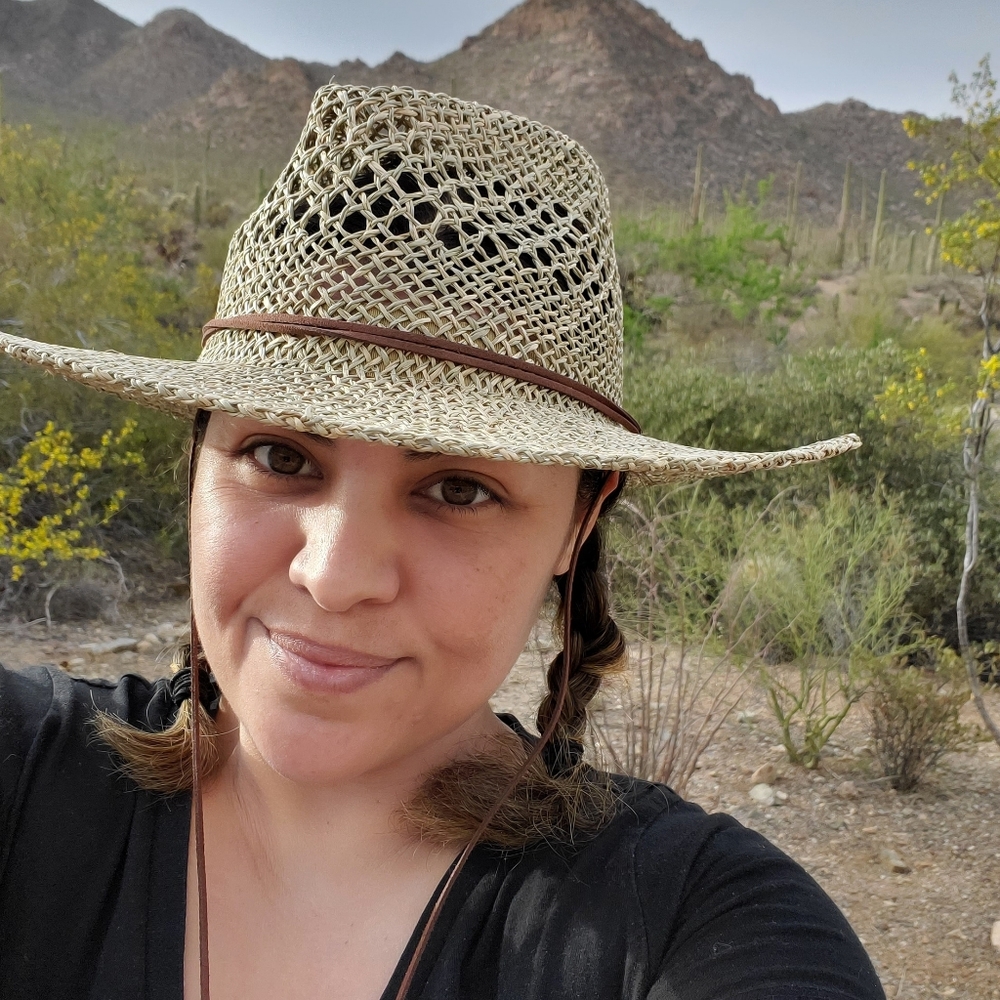 Meet your Posher, Teresa